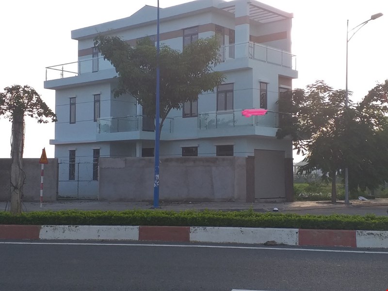 Nhà 2 mặt tiền đường 3/2, phường Phước Hưng, Tp. Bà Rịa.