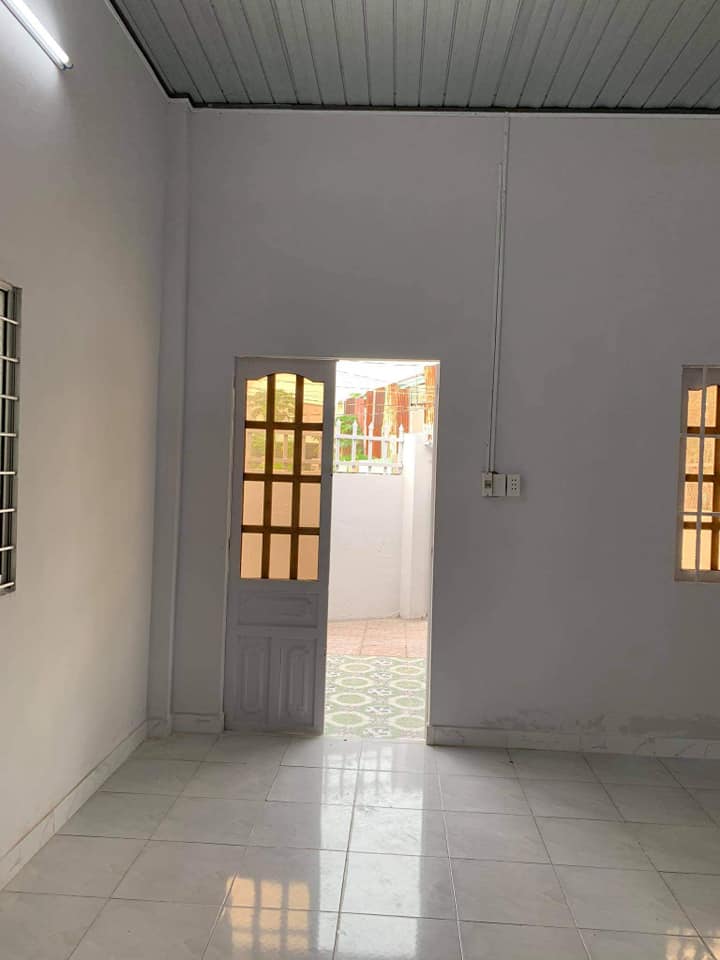 Cần bán căn nhà 646 đường 30/4, phường Rách Dừa, Tp. Vũng Tàu.