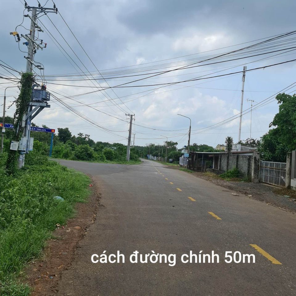 Cần bán đất mặt tiền gần UBND xã Long Tân, huyện Đất Đỏ.