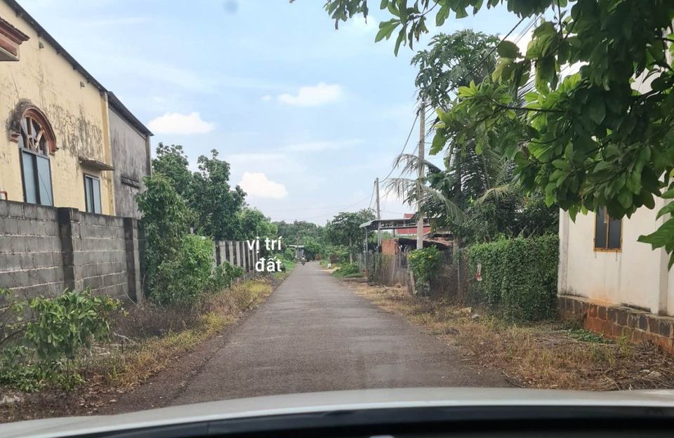 Cần bán đất mặt tiền gần UBND xã Long Tân, huyện Đất Đỏ.
