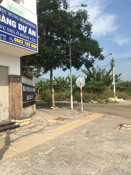 Bán đất 2 mặt tiền đường 3/2, phường Phước Hưng, Tp. Bà Rịa.