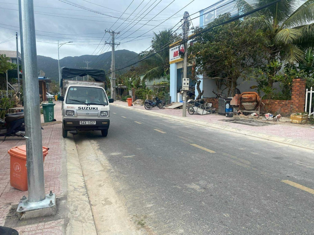Bán nhanh lô đất thổ cư 5 x 22.5m đường Phan Chu Trinh, huyện Côn Đảo.