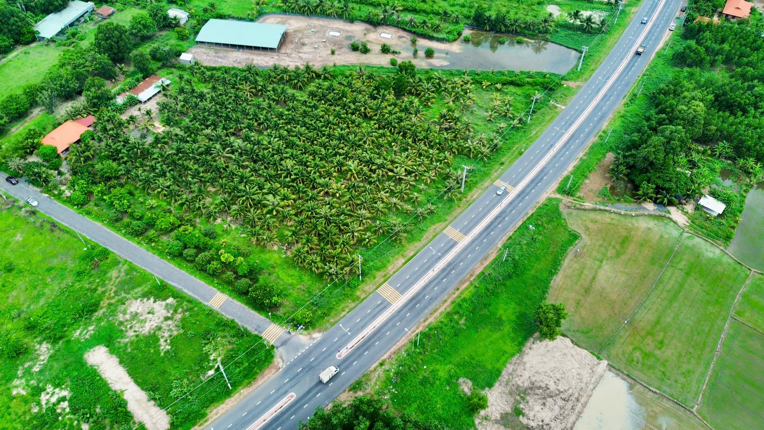 HÀNG F0 – MẶT TIỀN TỈNH LỘ 44B – TT PHƯỚC HẢI, HUYỆN LONG ĐẤT