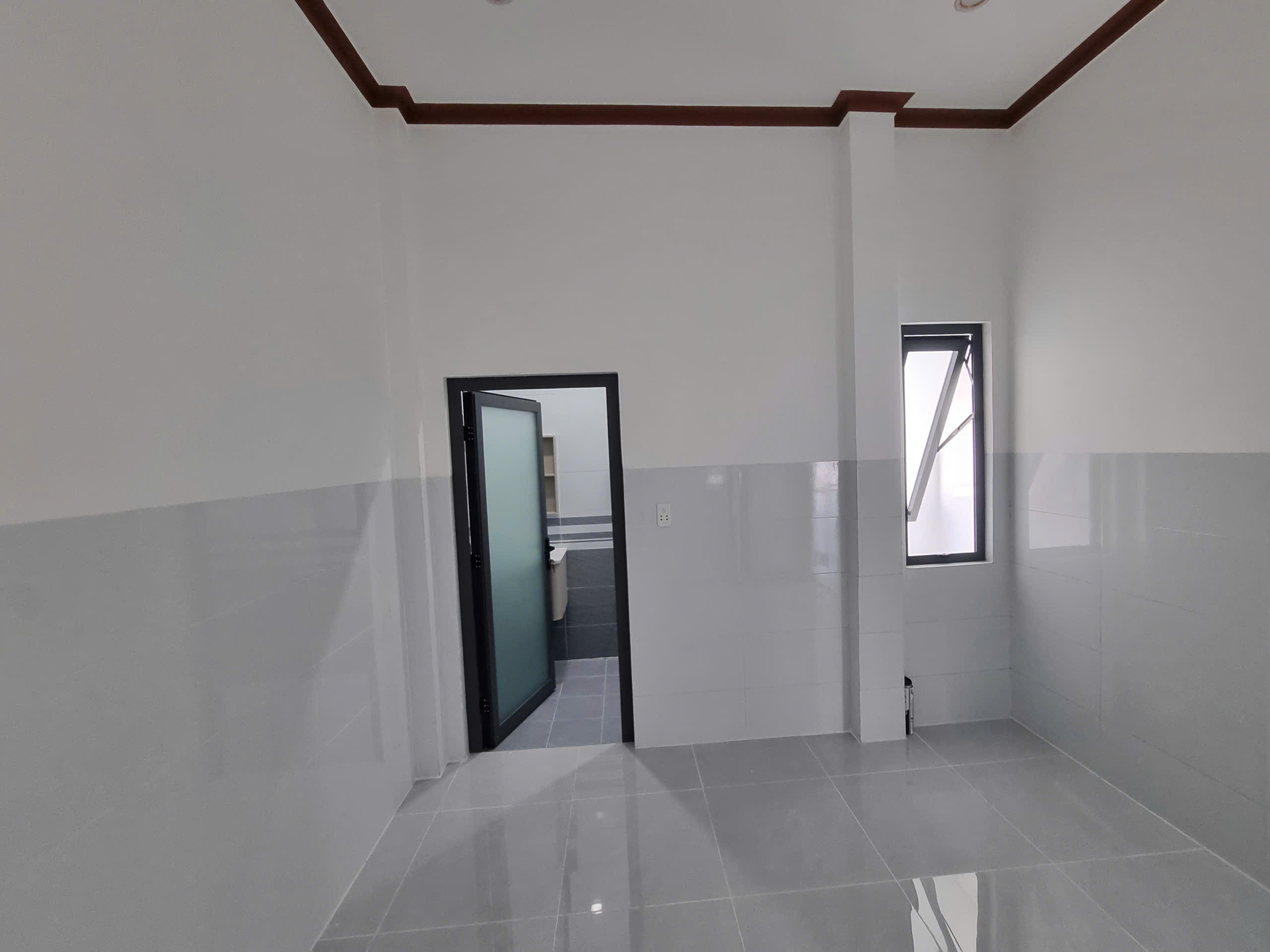 NHÀ MỚI ĐẸP – GIÁ TỐT TRUNG TÂM LONG ĐIỀN, TP.HCM