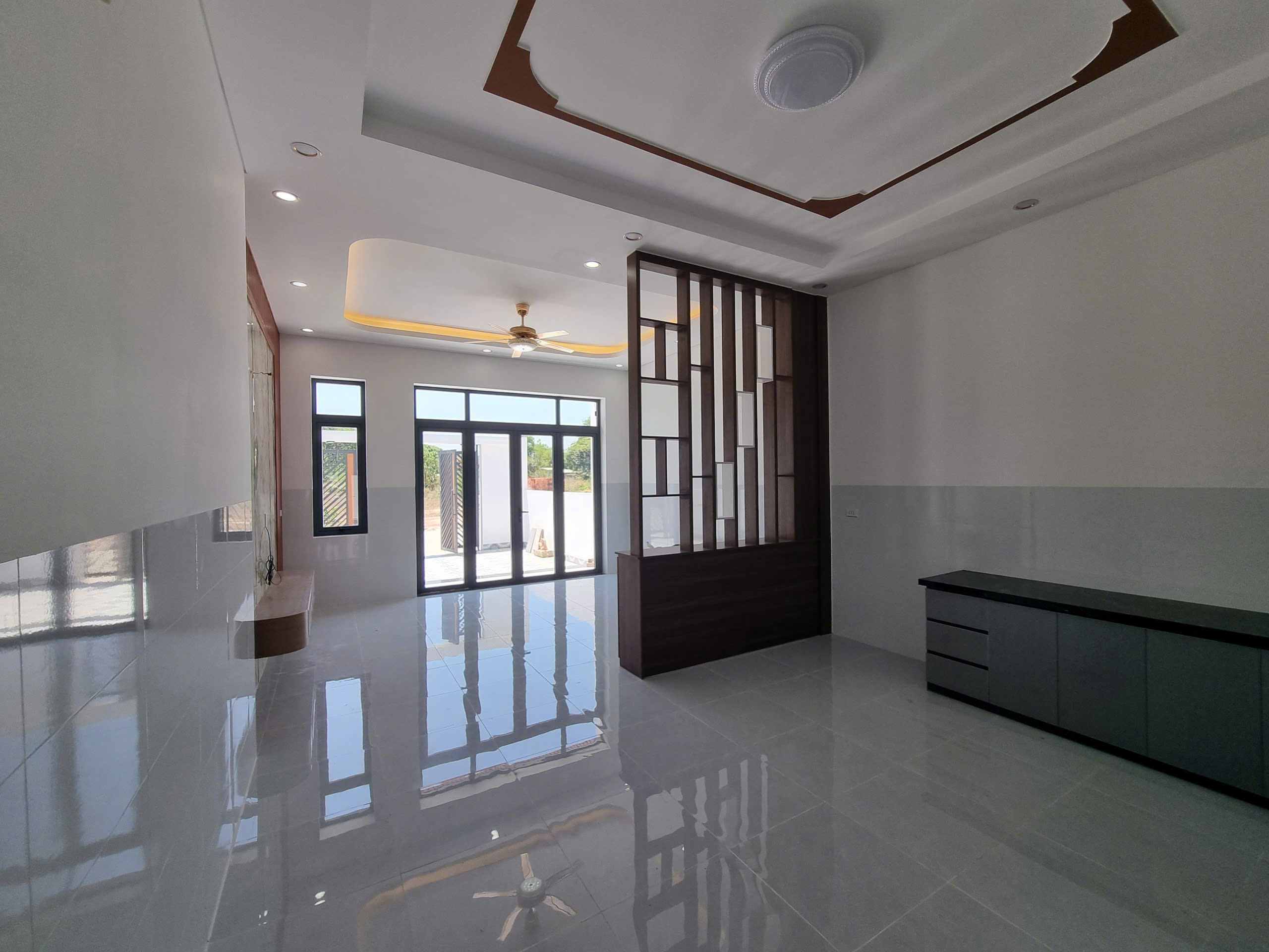 NHÀ MỚI ĐẸP – GIÁ TỐT TRUNG TÂM LONG ĐIỀN, TP.HCM