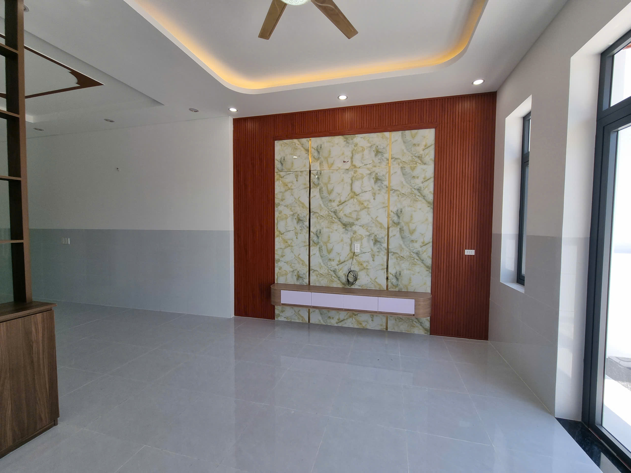 NHÀ MỚI ĐẸP – GIÁ TỐT TRUNG TÂM LONG ĐIỀN, TP.HCM