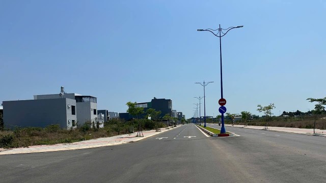 ĐẤT GÓC 2 MẶT TIỀN – TRỤC CHÍNH 26M – KHU TĐC PHƯỜNG TAM LONG