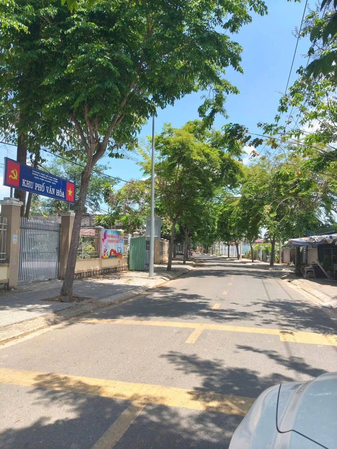 Cần bán lô đất 7m x 17.4m nhánh đường số 9, Long Phước (P. Tam Long, TP.HCM)