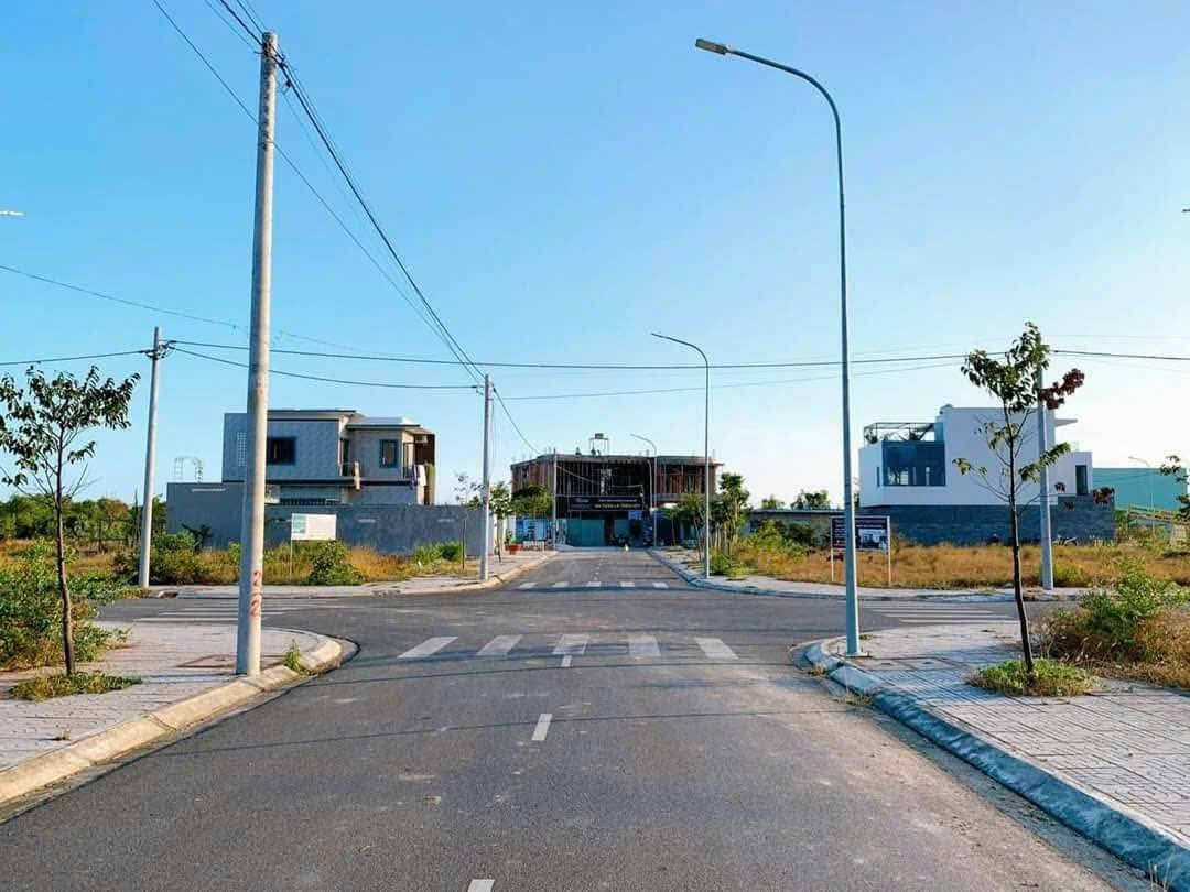 LÔ GÓC 2 MẶT TIỀN – PHƯỜNG KIM DINH, BÀ RỊA