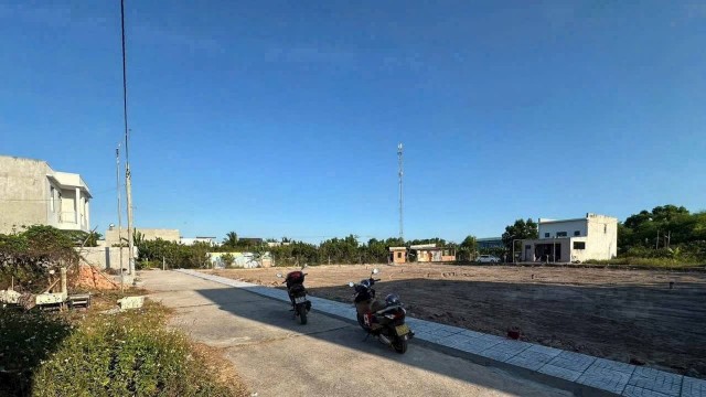 Cần bán lô đất 7.5m x 20m tại Phường Long Tâm Thành phố Bà Rịa
