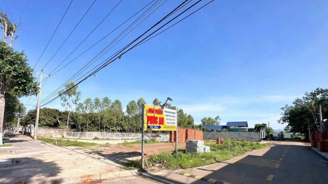 LÔ ĐẤT GÓC 2 MẶT TIỀN ĐƯỜNG TỈNH LỘ 52 – LONG TÂN
